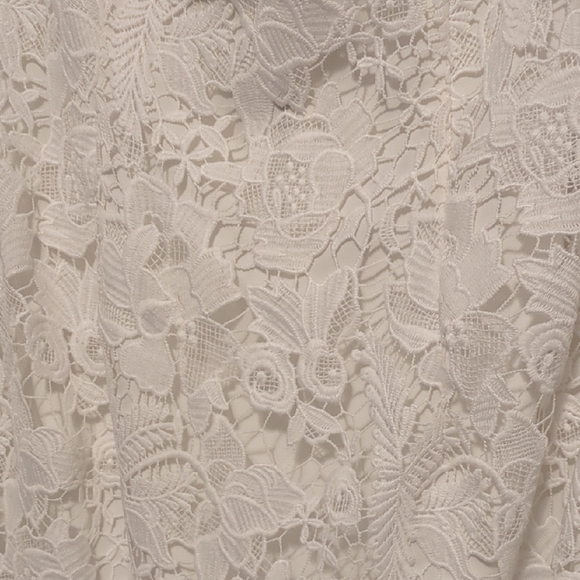 Guess Roselee white lace sweetheart neckline sheath mini off shoulder dress - Picture 5 of 9